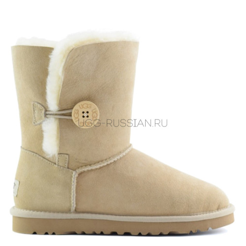 UGG Bailey Button Sand